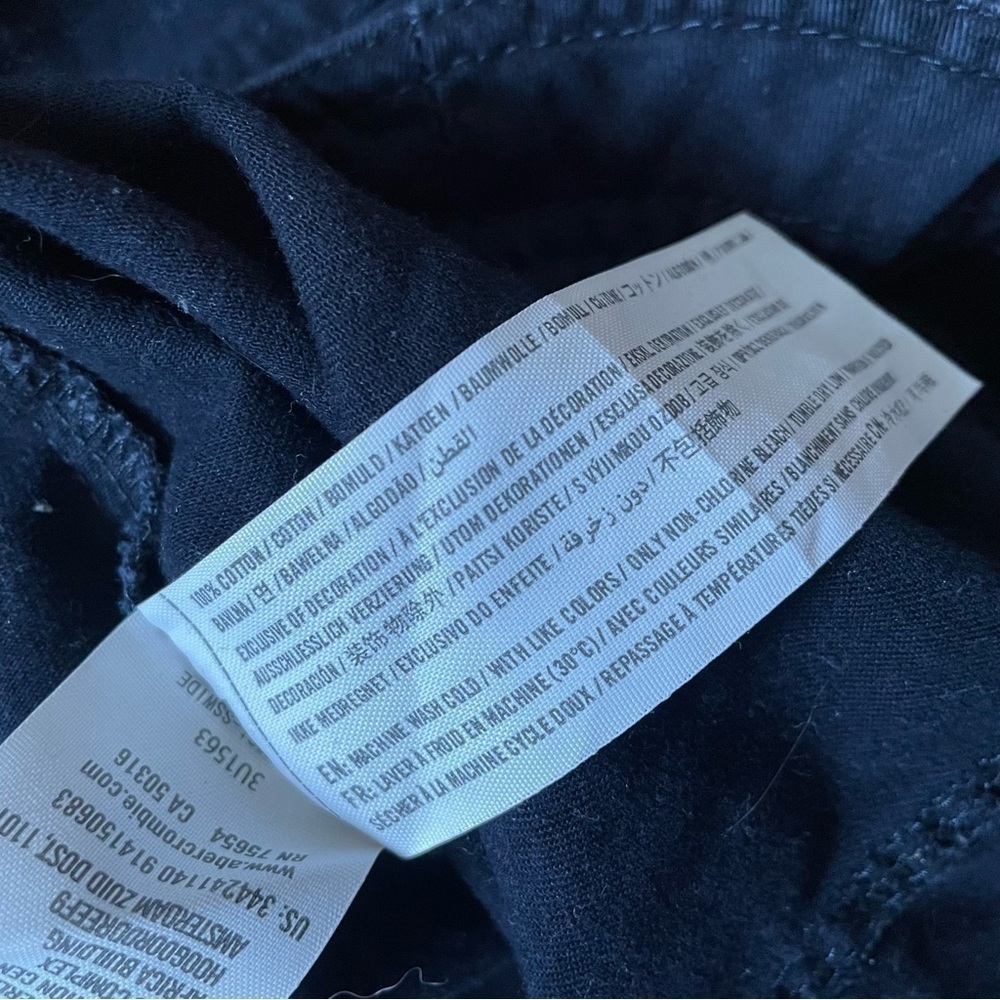 Hollister Navy Parka Size Large - Picture 8 of 9